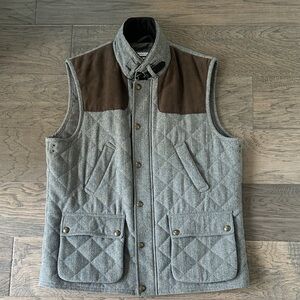 Jos. A. Bank Gray Quilted Vest with Brown Details